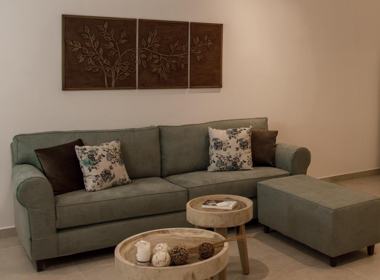 Pithos Modern Apartments Вотон Экстерьер фото